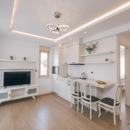 Splendido Mb Apartments Tivat Exterior foto