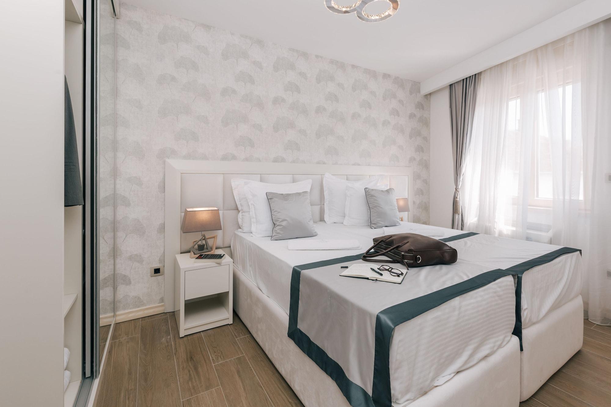 Splendido Mb Apartments Tivat Exterior foto