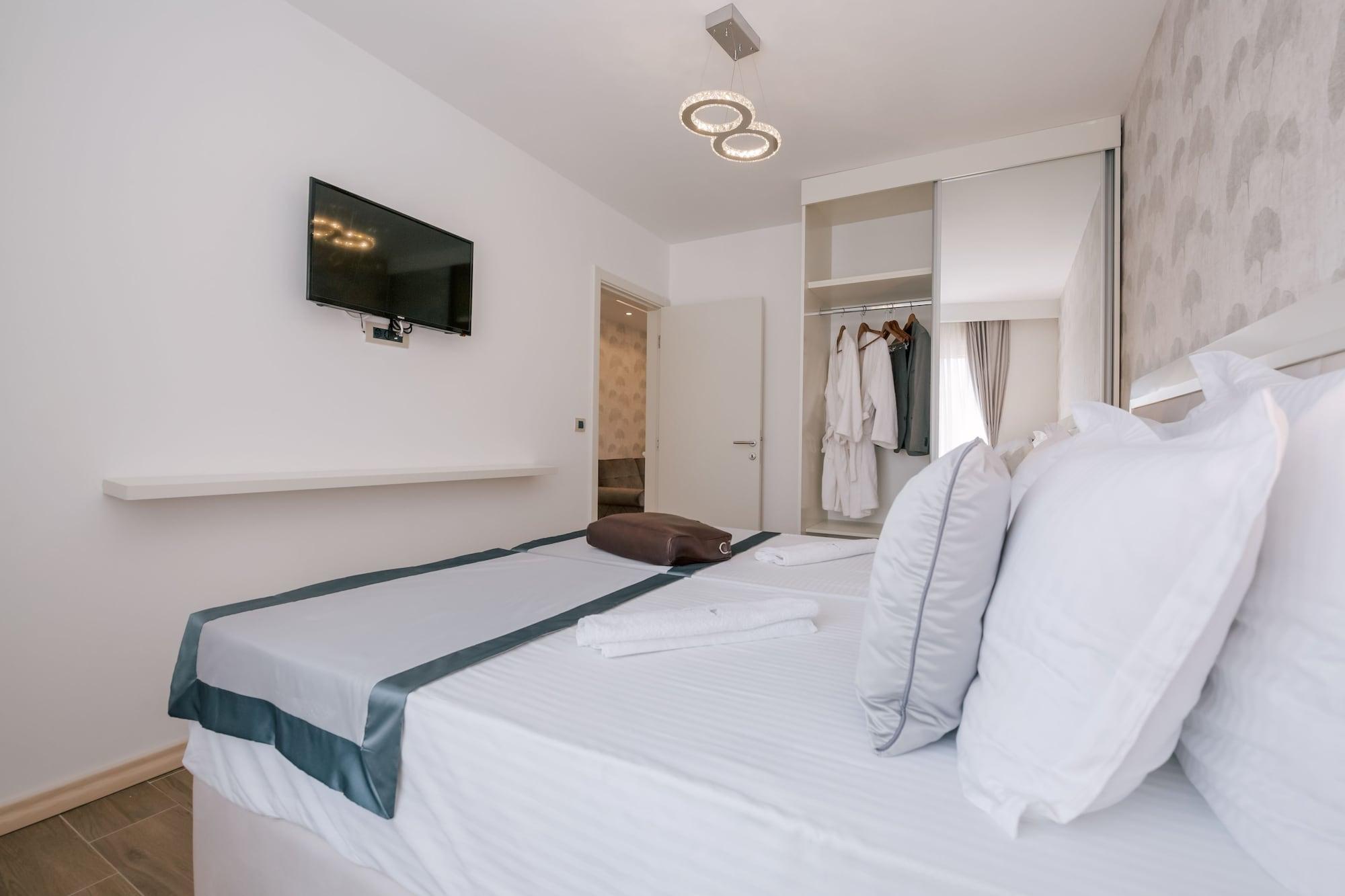 Splendido Mb Apartments Tivat Exterior foto