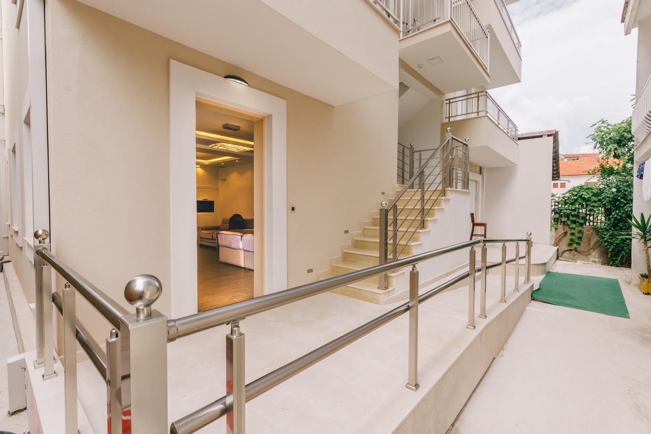 Splendido Mb Apartments Tivat Exterior foto